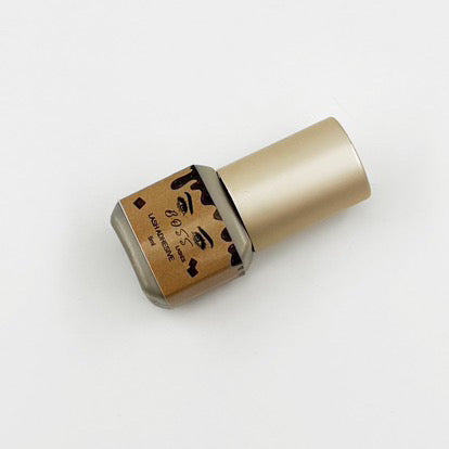 Brown Lash Adhesive