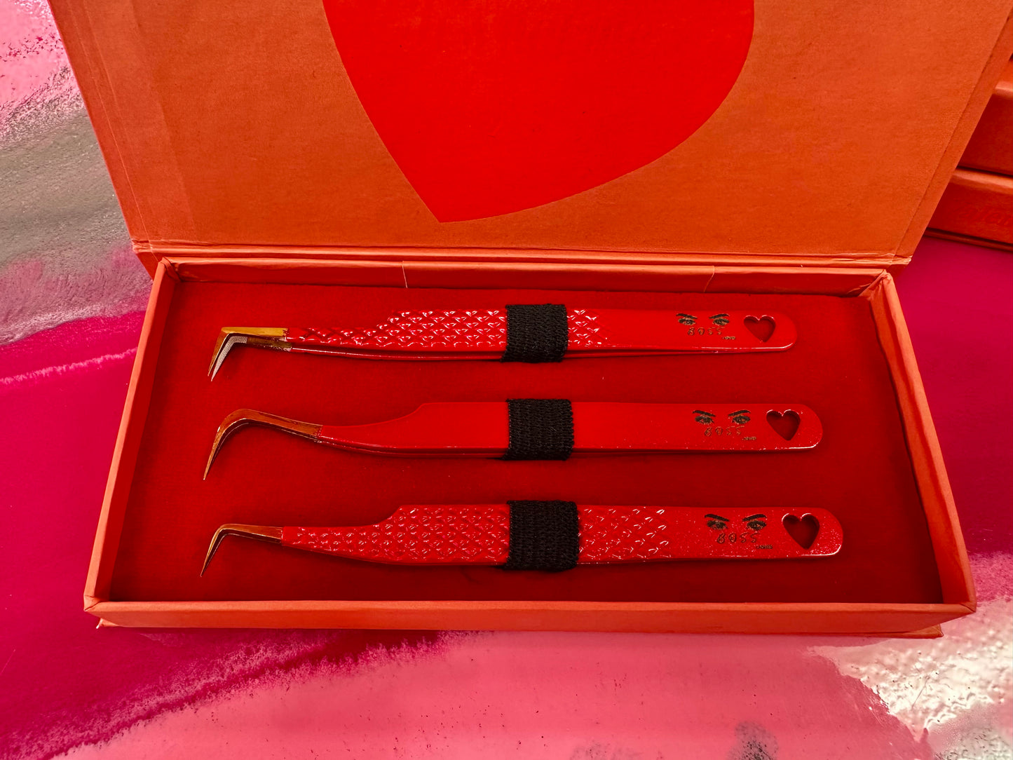 The Valentines Tweezer Collection