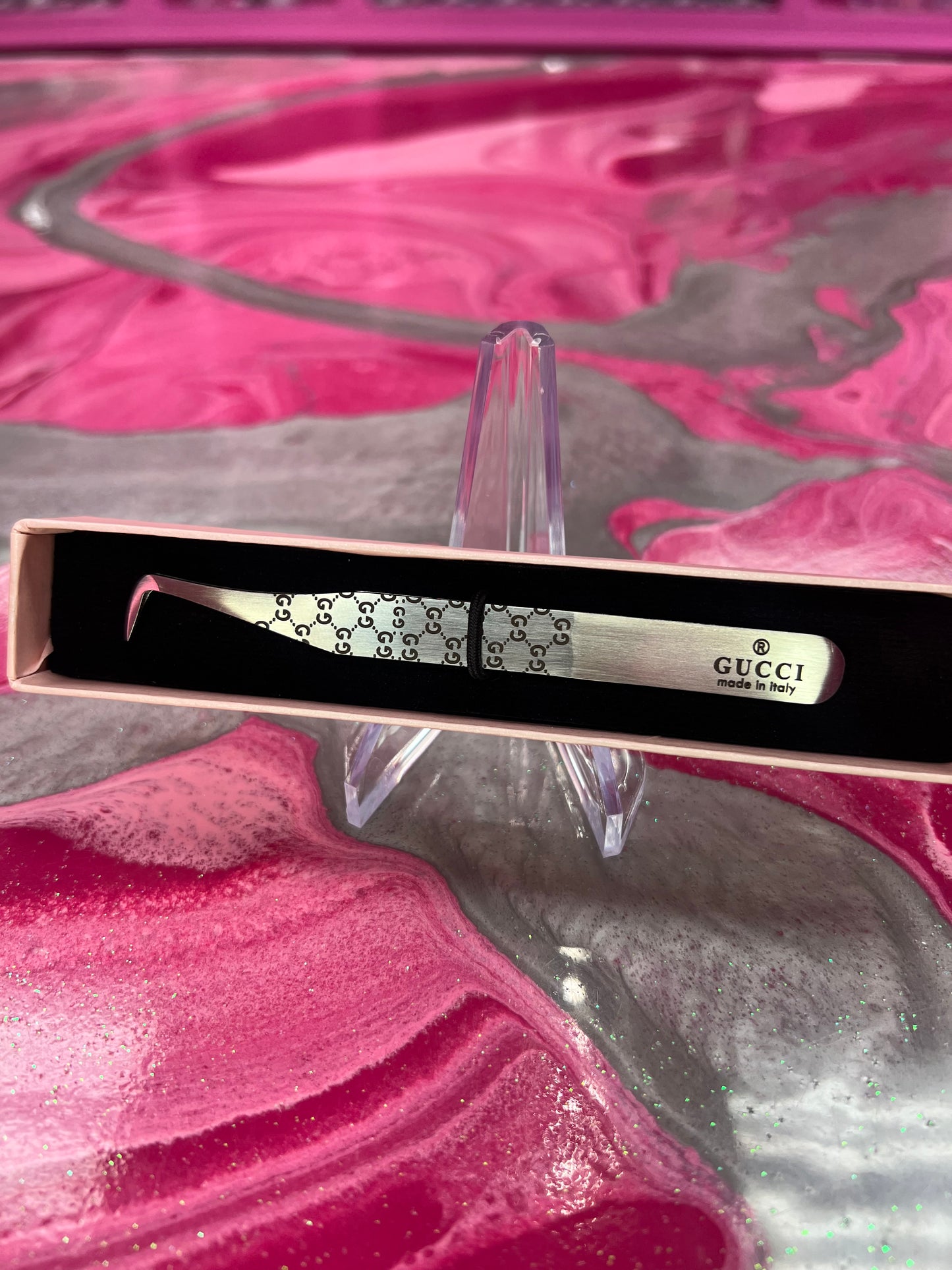 Gucci Silver tweezer (not fiber tip)